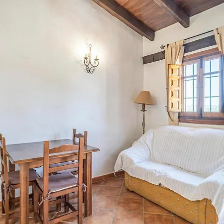 1 Bedroom Amazing In * Periana