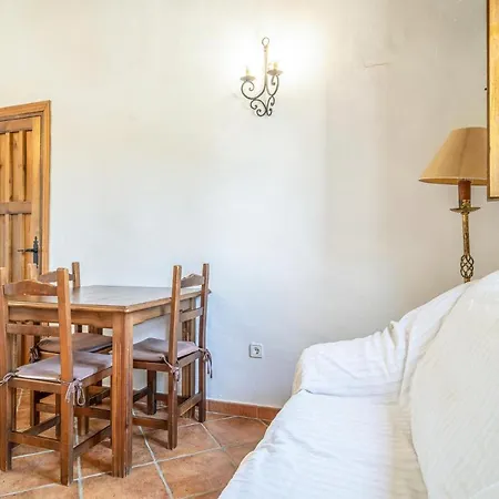 Apartment 1 Bedroom Amazing In